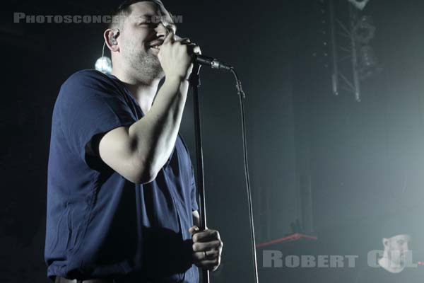 THE TWILIGHT SAD - 2019-10-24 - PARIS - Petit Bain - James Alexander Graham